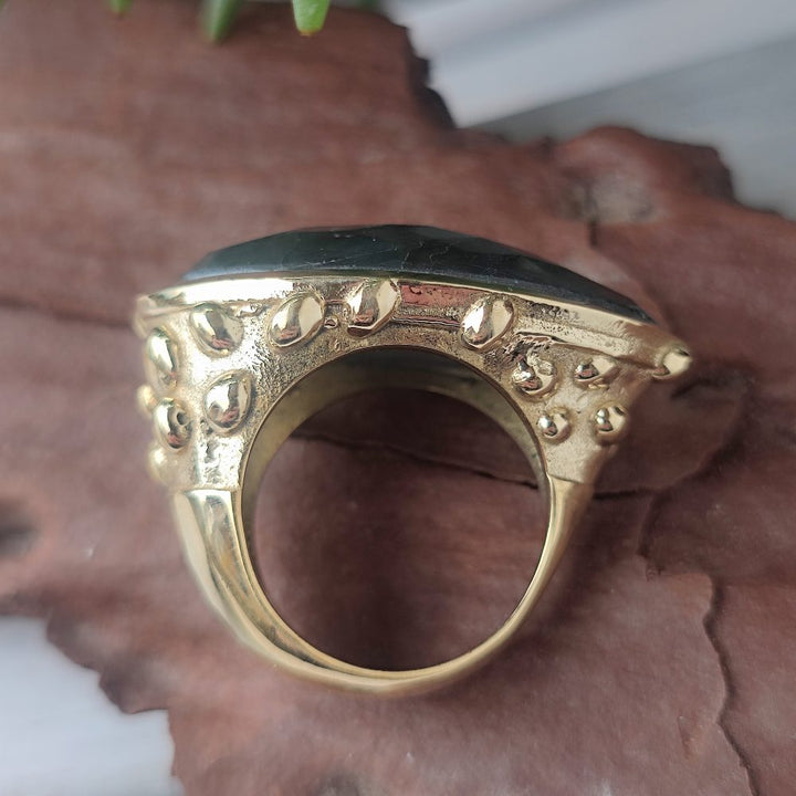 ANELLO artigianale in ottone con PIETRA - BINDU