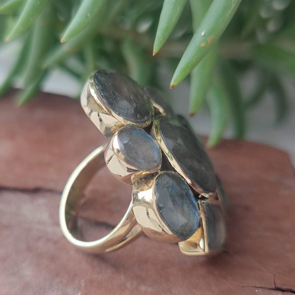 ANELLO FLOREALE con pietra in ottone - MULTI