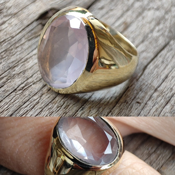 ANELLO MIGNOLO in ottone chevalier con Quarzo rosa