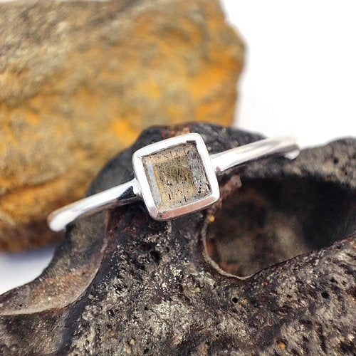 Anello DADO sovrapponibile in argento 925 con pietra