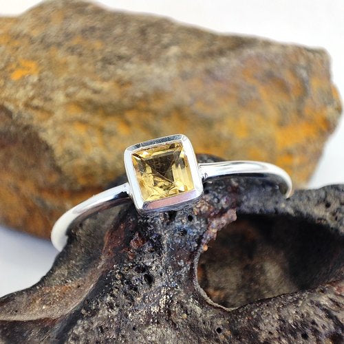Anello DADO sovrapponibile in argento 925 con pietra