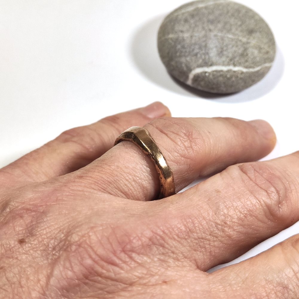 SOLOTE bronze ring for women or men size 20