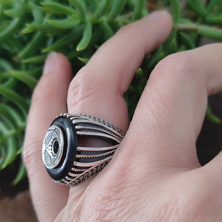 Anello etnico tuareg in argento con pietra - SAWEI