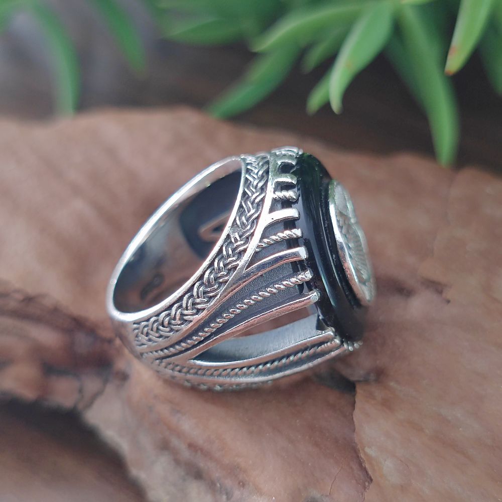 Anello etnico tuareg in argento con pietra - SAWEI