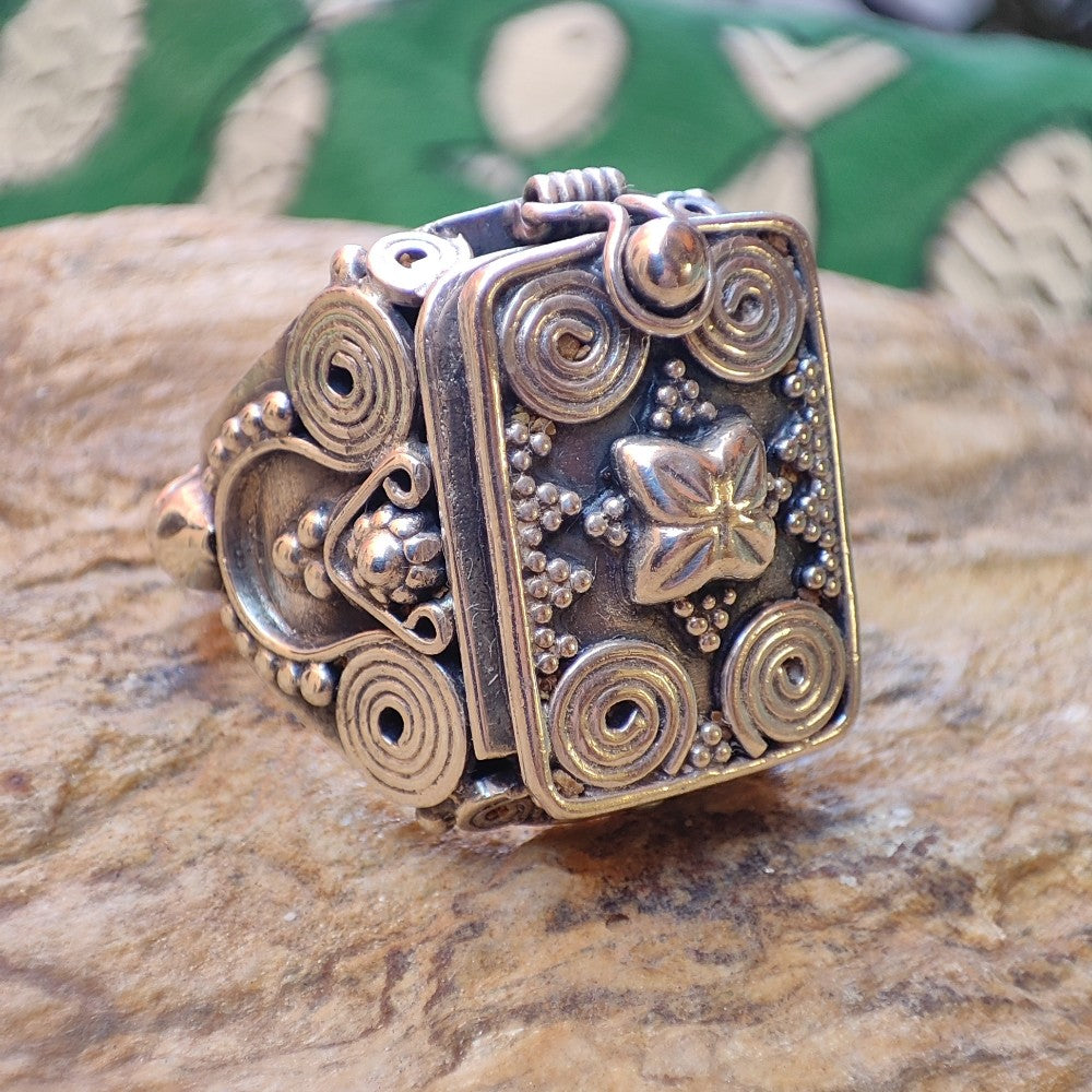 ANELLO PONDA argento 925 veleno puntinato