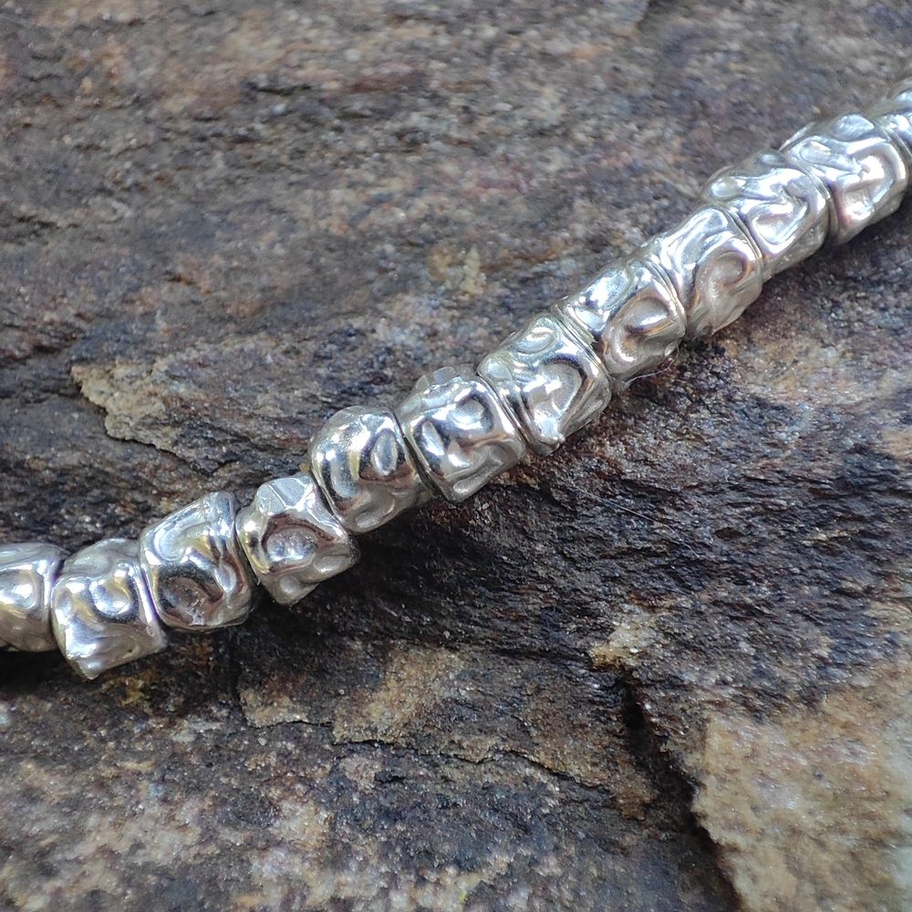 BRACELET handcrafted with hammered tubes - TINY