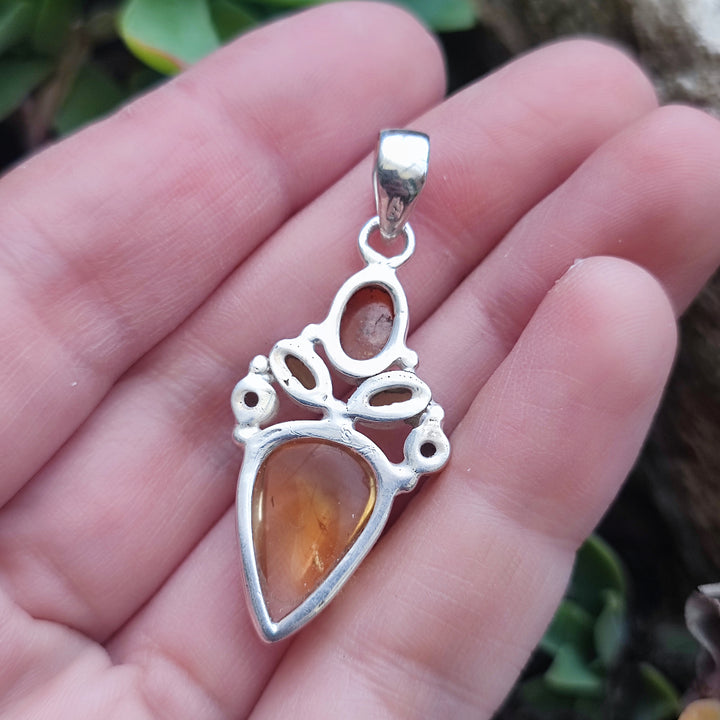 Ciondolo etnico in argento 925 con pietra - CHICHARI