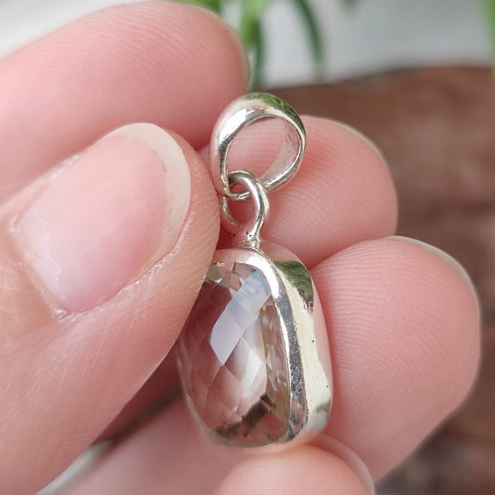 Ciondolo artigianale in argento 925 con pietra - KHEYADAH