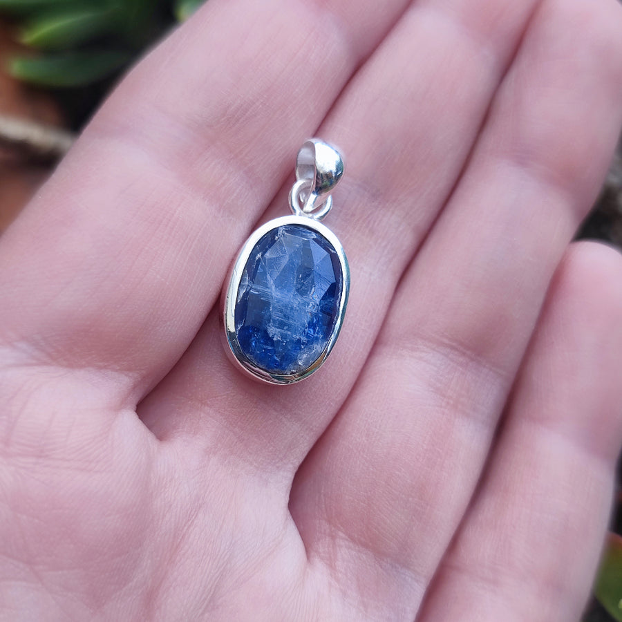 Ciondolo etnico in argento 925 con pietra - PHULPUR