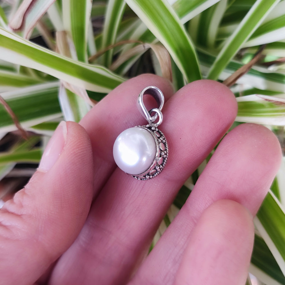 Ciondolo etnico in argento 925 con perla - SATHAMBA
