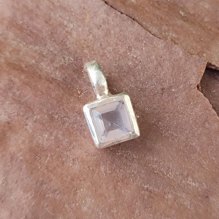 Ciondolo dado in argento 925 con pietra - SEDAWA