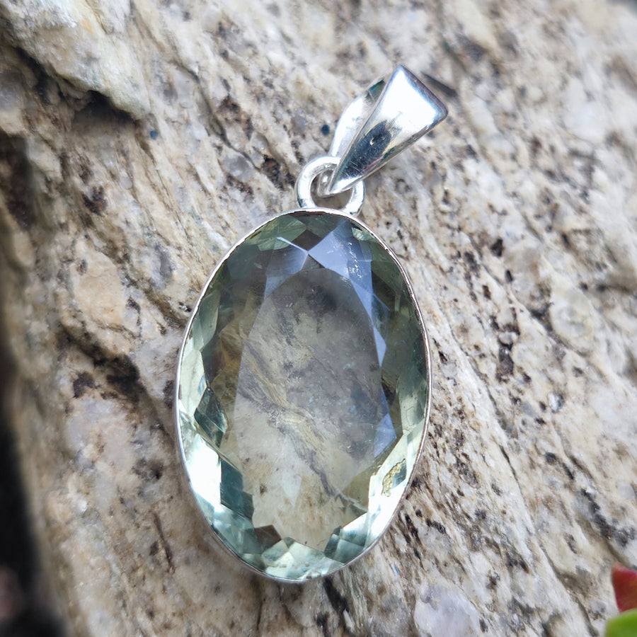 Ciondolo etnico in argento 925 con pietra - SONKEL