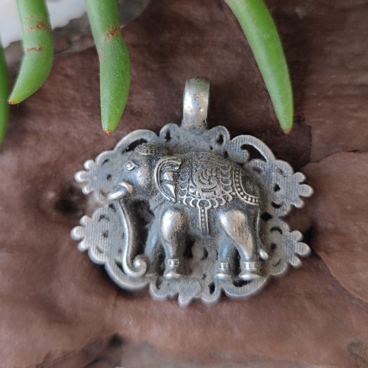 Ciondolo elefante in argento 925 - ODRARIPUR