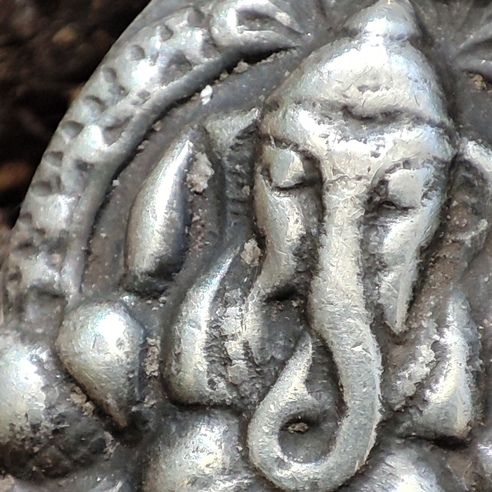 Ciondolo in argento antico con Ganesh - NAPARUN