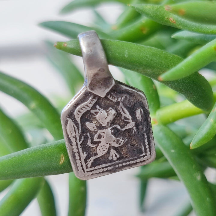 Ciondolo in argento antico con divinità Hanuman - DERVA