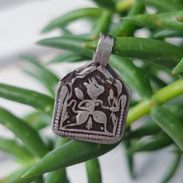 Ciondolo in argento antico con divinità Hanuman - ZAWA