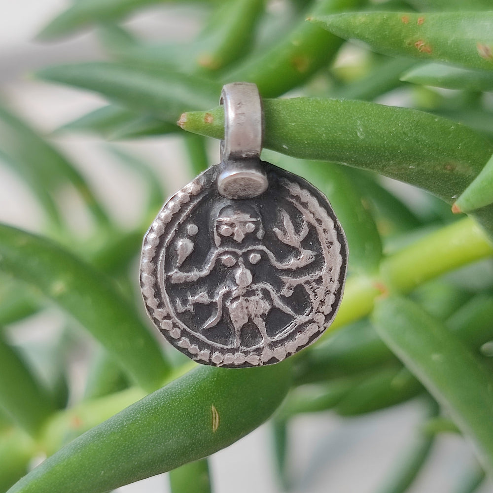 Ciondolo in argento antico con divinità Shiva - LANJI