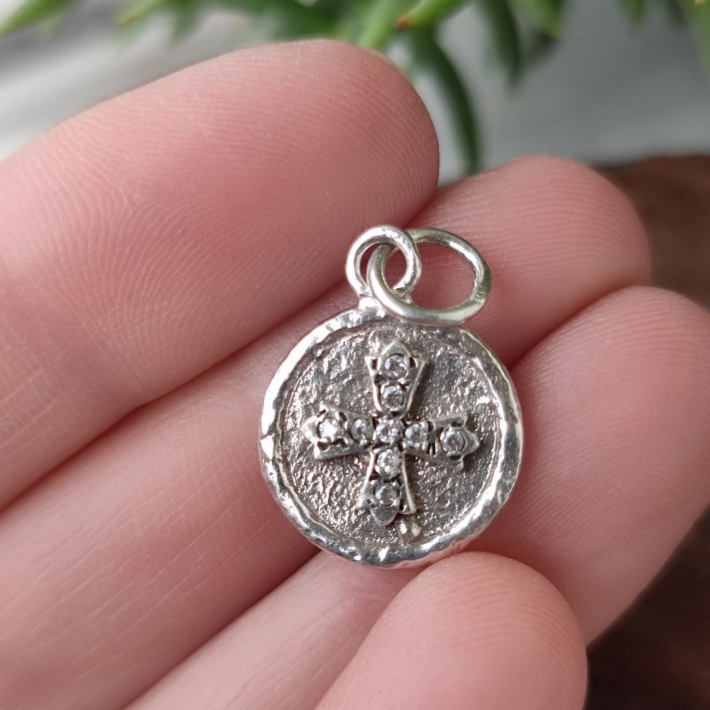 Ciondolo in argento 925 con zirconi - KINKIRTA