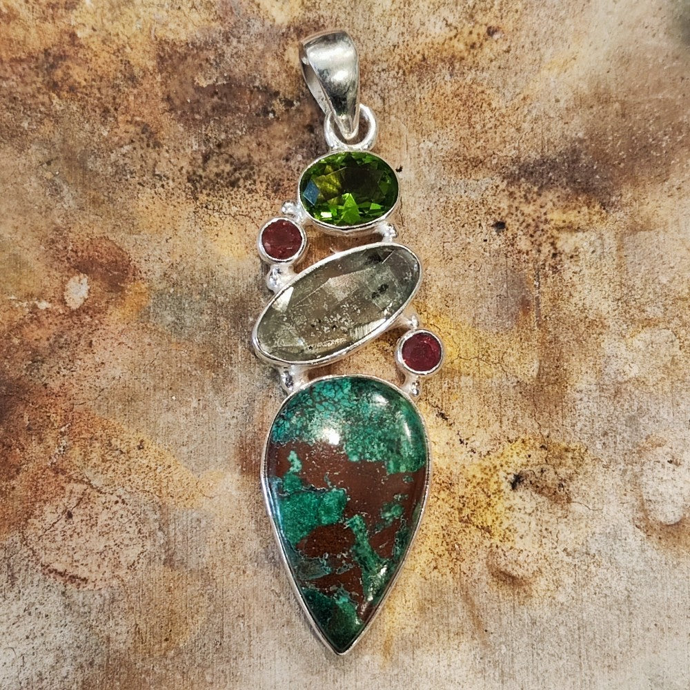 Ethnischer Anhänger aus 925er Silber mit Stein - IDAR