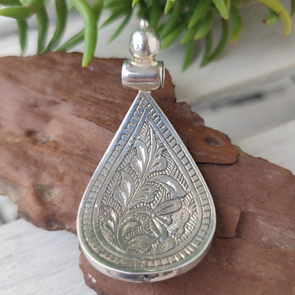 Indian Ethnic Pendant in 925 Silver - MURHU