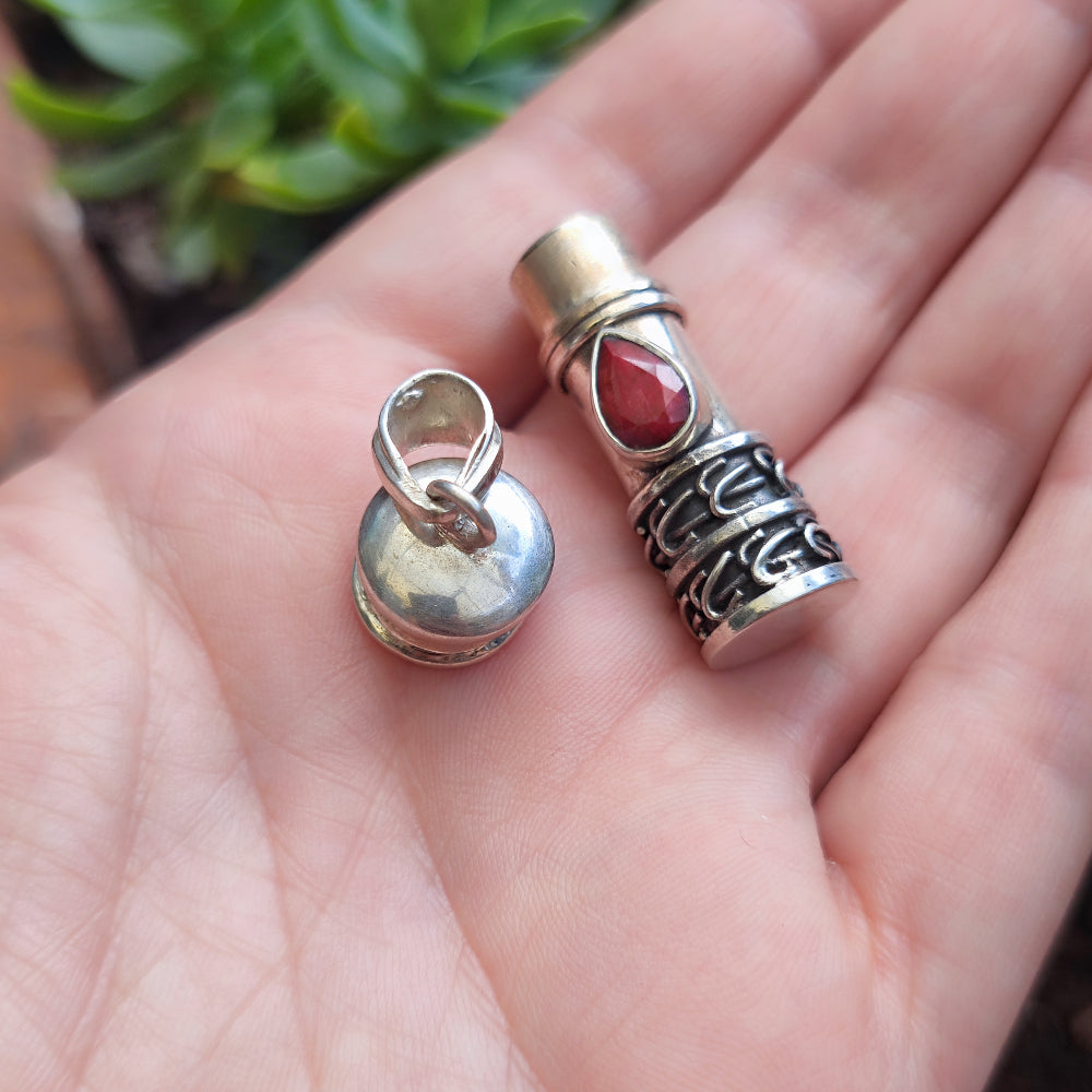 Ciondolo porta profumo in argento 925 con pietra - PACHORE