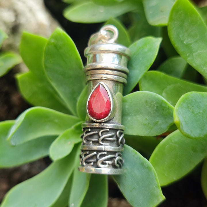 Ciondolo porta profumo in argento 925 con pietra - PACHORE