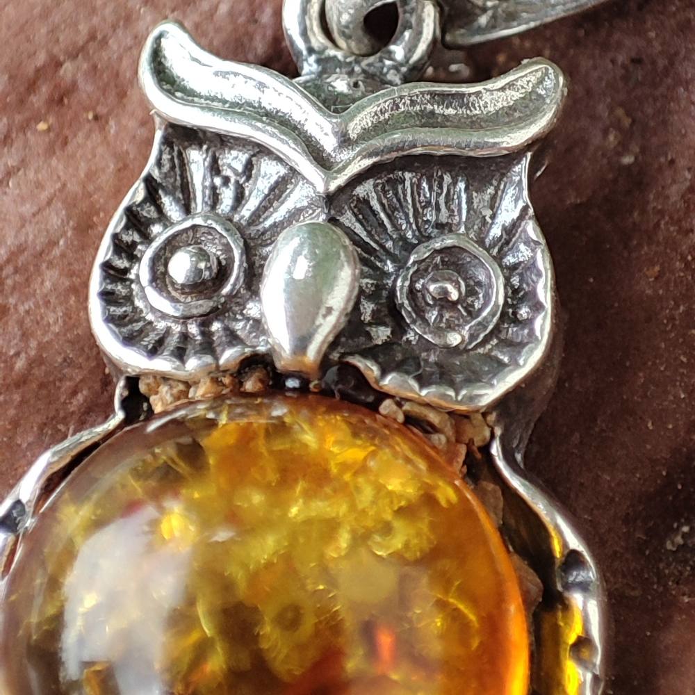Ciondolo in argento 925 con pietra e gufo - PANKSURA