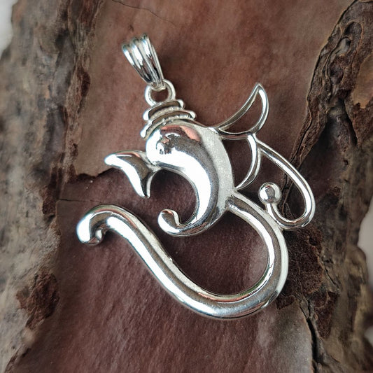 Ciondolo ETNICO in argento 925 con OM - GANESH