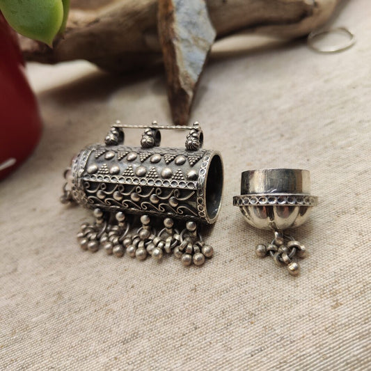 Ciondolo etnico porta preghiere argento 925 - PUTTUR aperto