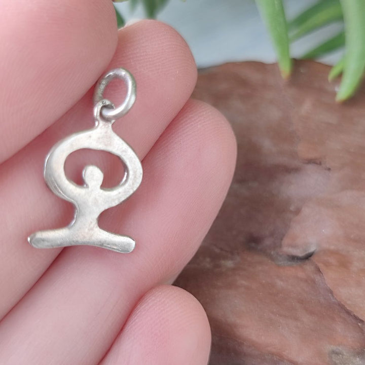 Ciondolo YOGA stilizzato in argento 925 - SATANPUR