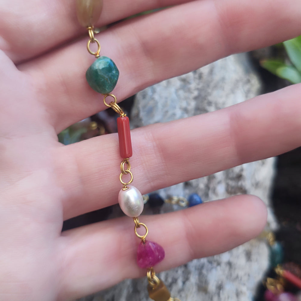 Collana in ottone Navratan con pietre - RAUNDA