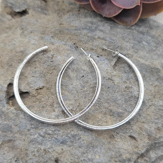 Orecchini a cerchio aperto in argento 925 - MEJI