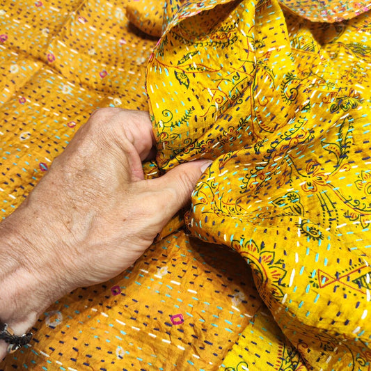 Sciarpa KANTHA con tessuti vintage misto seta ricamo - BEE