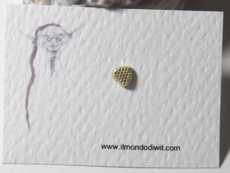18 gold heart nose earring 5 mm - GARLAPETA