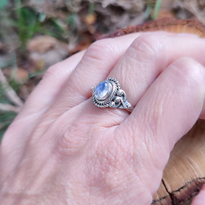 Anello argento 925 con pietra ovale - KUDALOI pietra di luna