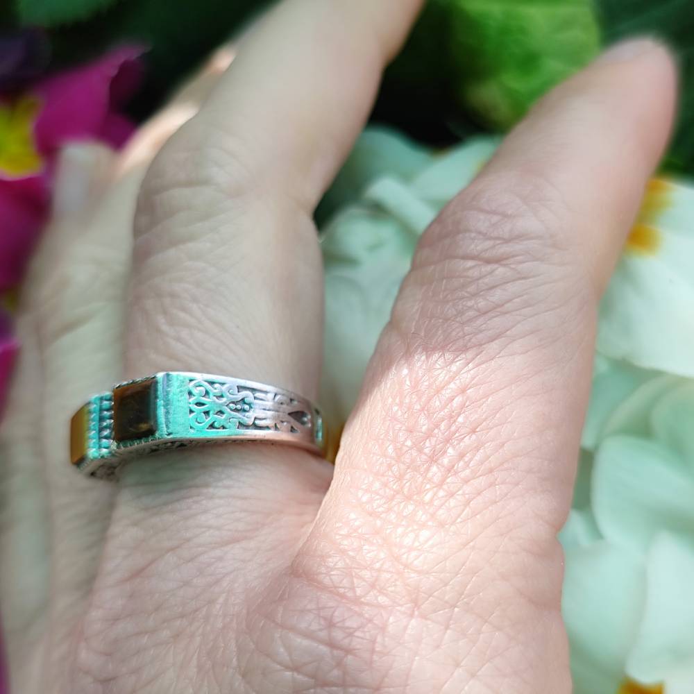 Anello etnico in argento 925 con pietra - DABLA