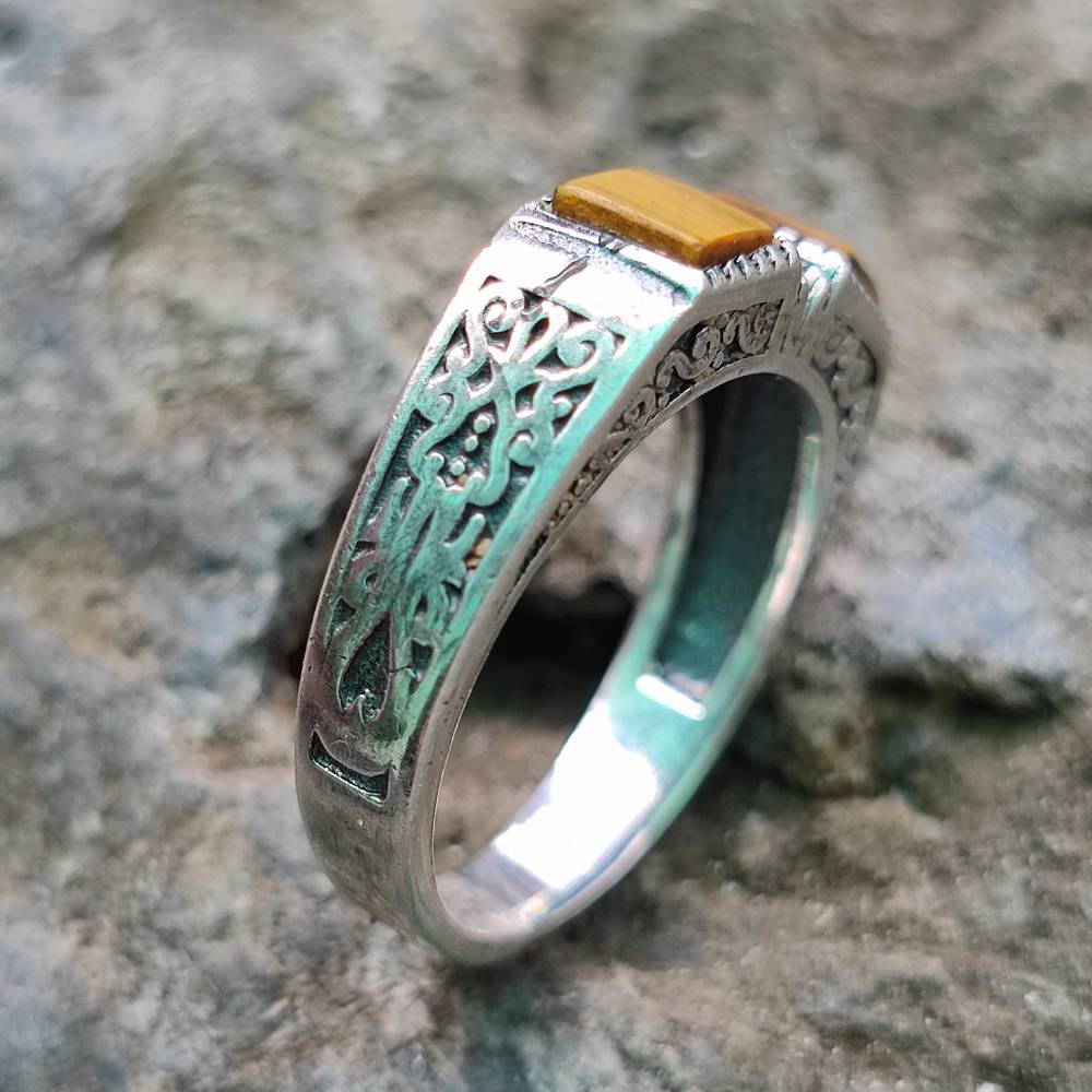 Anello etnico in argento 925 con pietra - DABLA