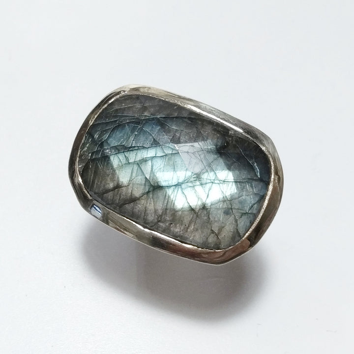 ANELLO artigianalein argento 925 con Labradorite | GIOIELLI CON PIETRE