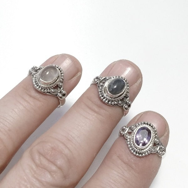 ANELLO ESHA artigianale in argento 925 con Labradotite , Ametista | GIOIELLI CON PIETRE