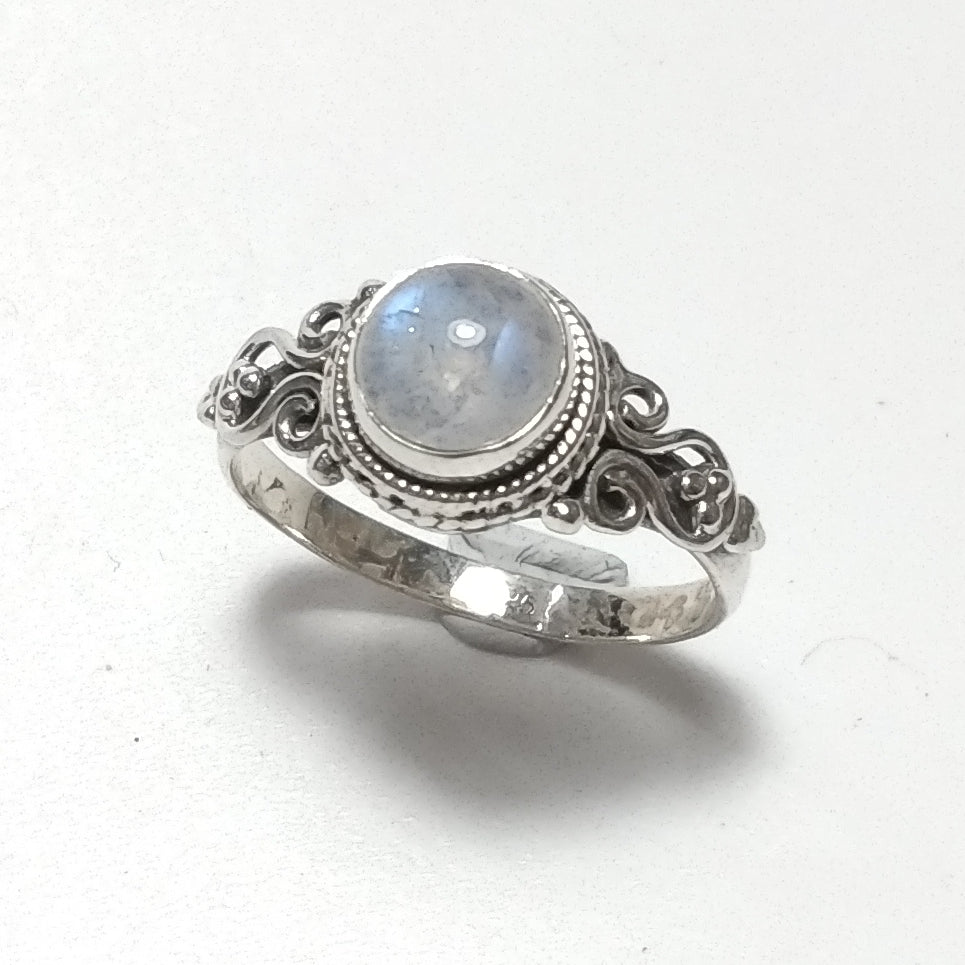 ANELLO artigianalein argento 925 con Pietra di Luna | GIOIELLI CON PIETRE