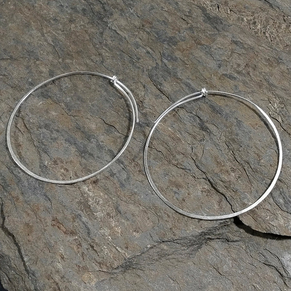ORECCHINI FAIREY cerchio da lobo argento | Orecchini artigianali