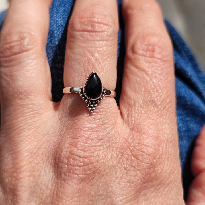 Anello AAHNA in argento 925 con pietra | GIOIELLI IN ARGENTO