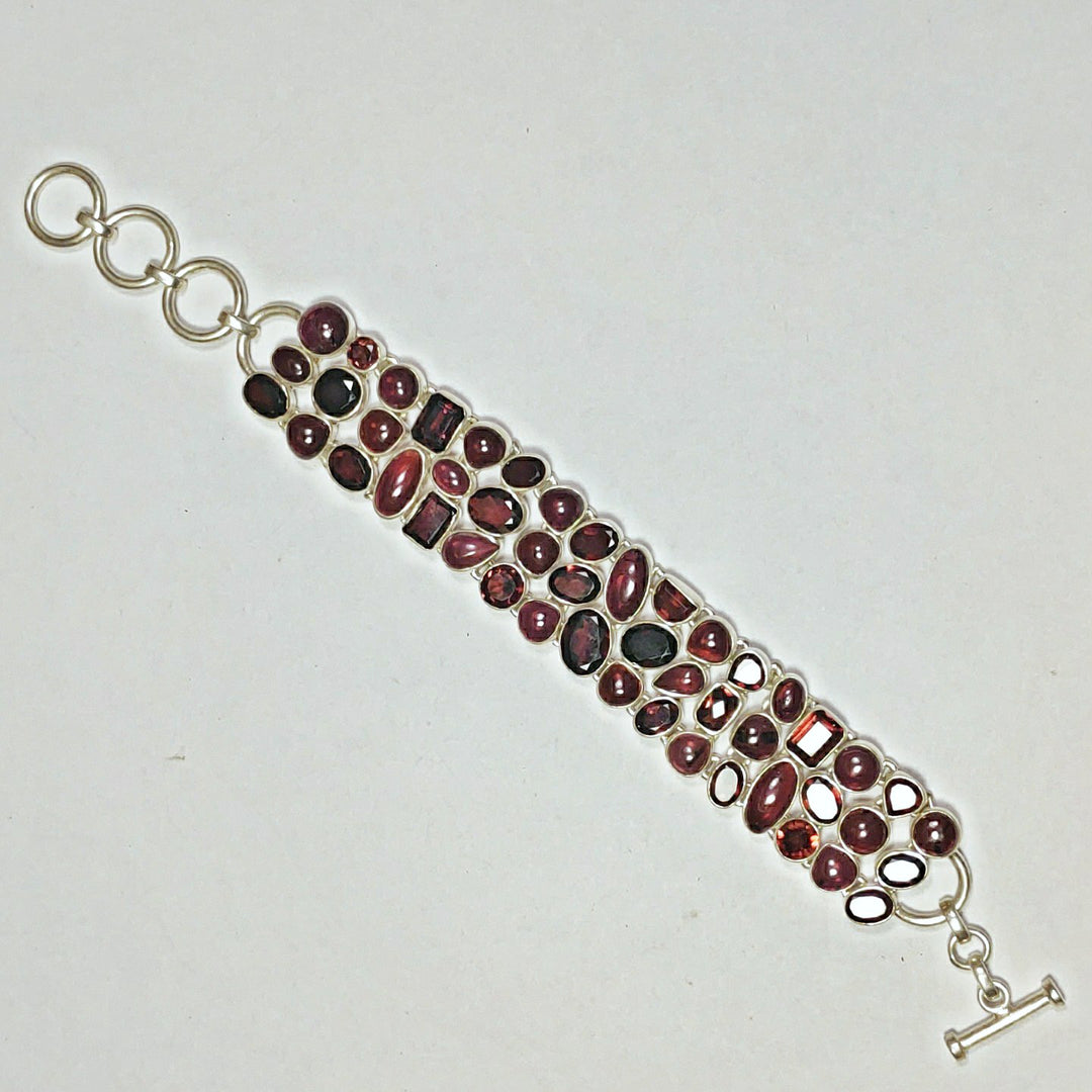 Women's silver and GARNET bracelet