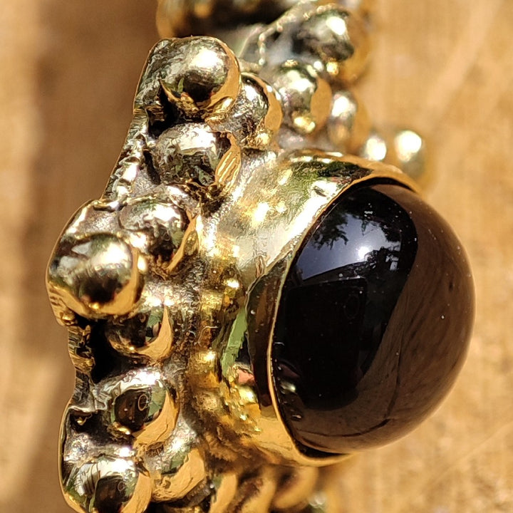 dettaglio pietra onice nero