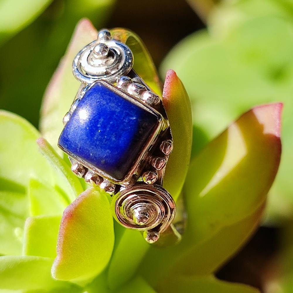 Anello KAMADEV in argento 925 con pietra | GIOIELLI IN ARGENTO