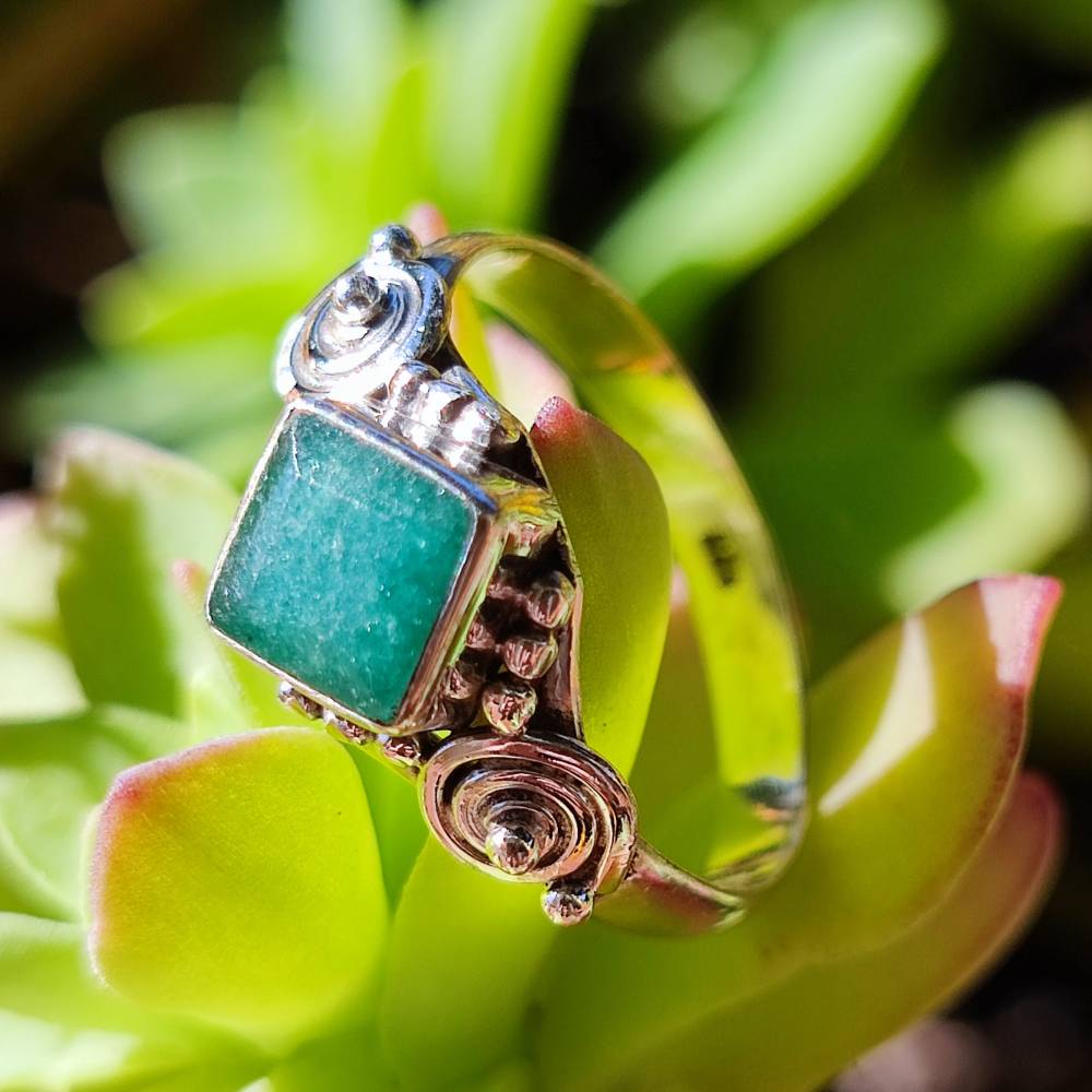 Anello KAMADEV in argento 925 con pietra | GIOIELLI IN ARGENTO