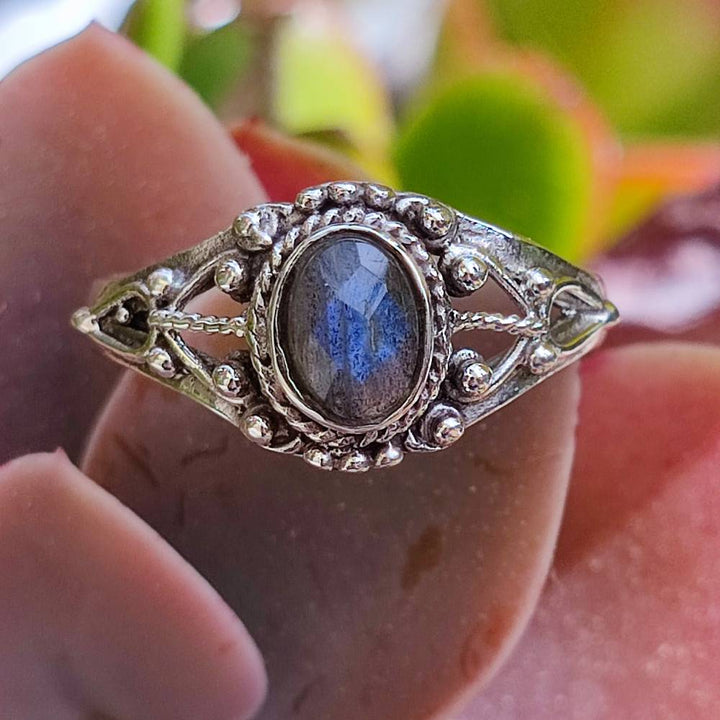 Anello LALITESH in argento 925 con pietra labradorite