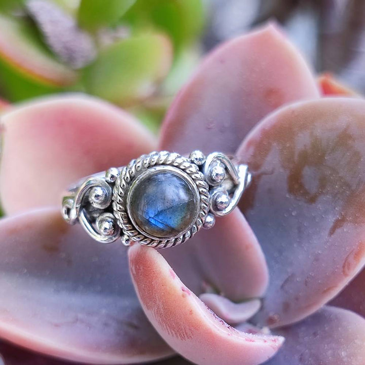 Anello NAWAL argento 925 con pietra labradorite