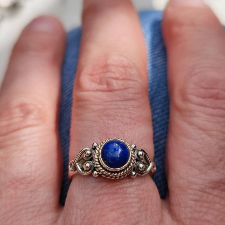 Anello NAWAL argento 925 con pietra lapislazzuli