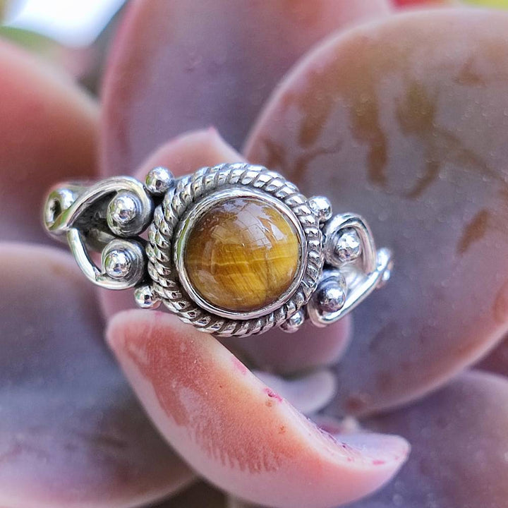Anello NAWAL argento 925 con pietra occhio di tigre